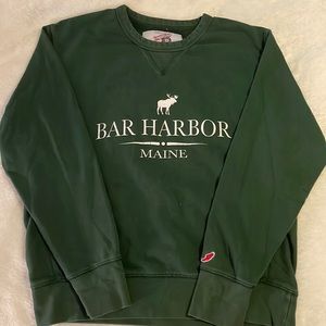 Bar harbor Maine crew neck